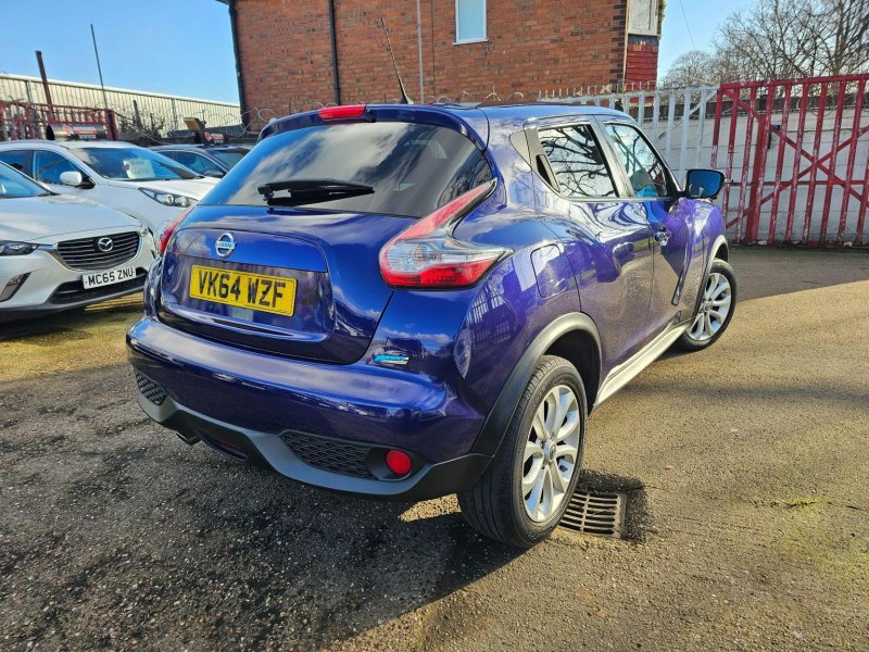 NISSAN JUKE