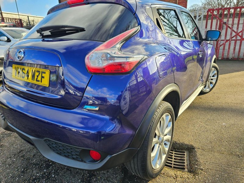 NISSAN JUKE