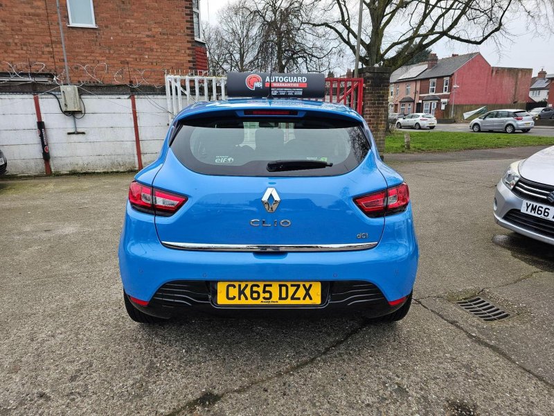 RENAULT CLIO