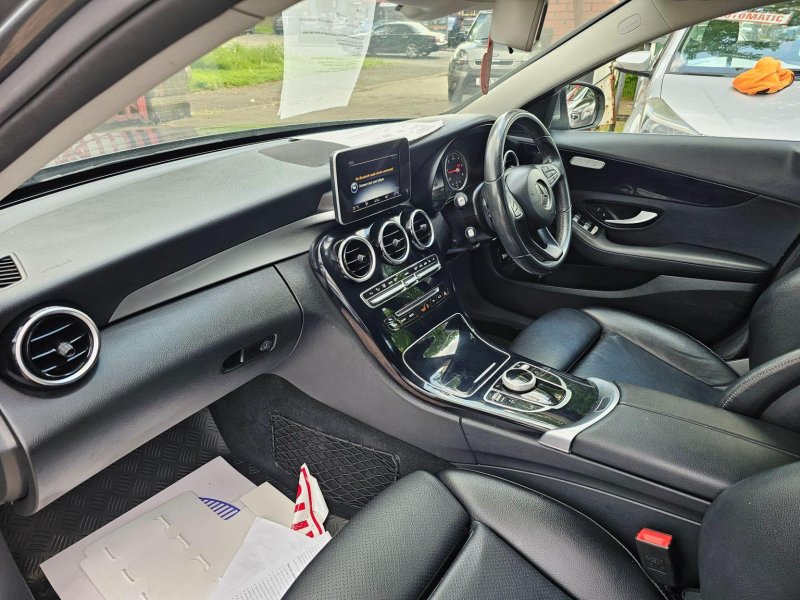 MERCEDES-BENZ C CLASS
