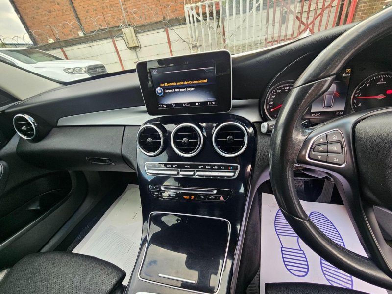 MERCEDES-BENZ C CLASS