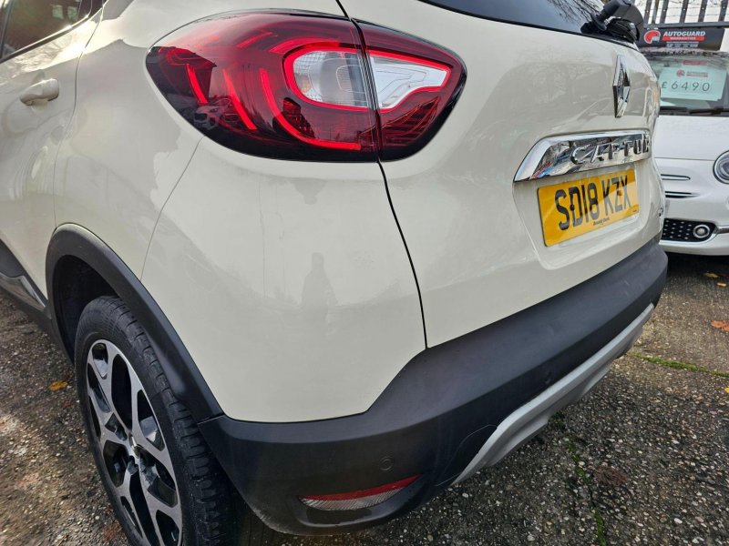 RENAULT CAPTUR