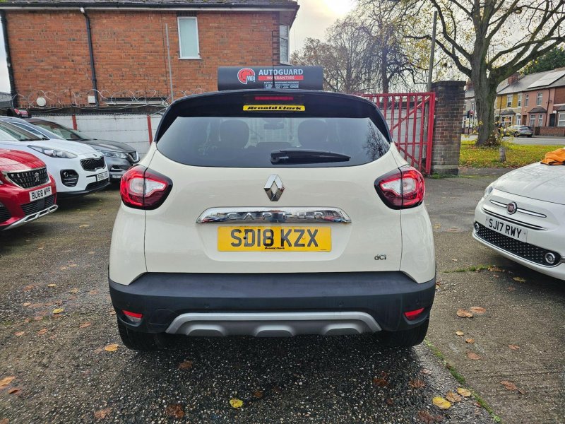 RENAULT CAPTUR