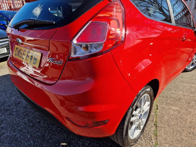 FORD FIESTA