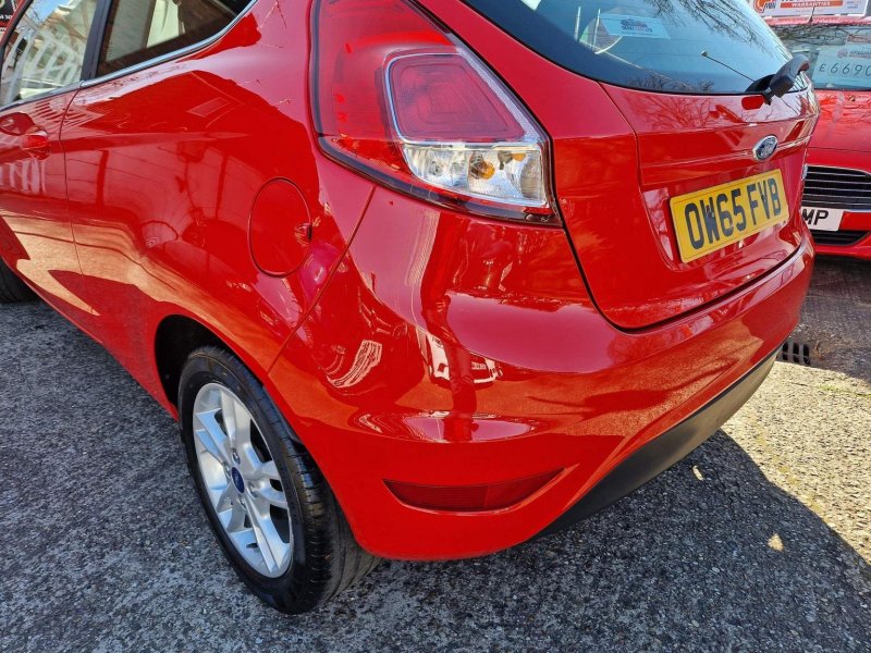 FORD FIESTA