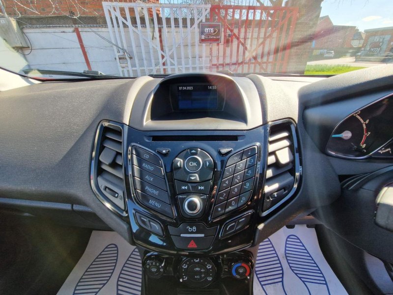 FORD FIESTA