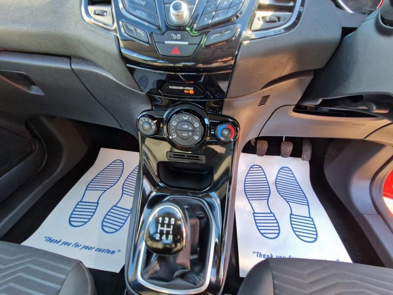 FORD FIESTA