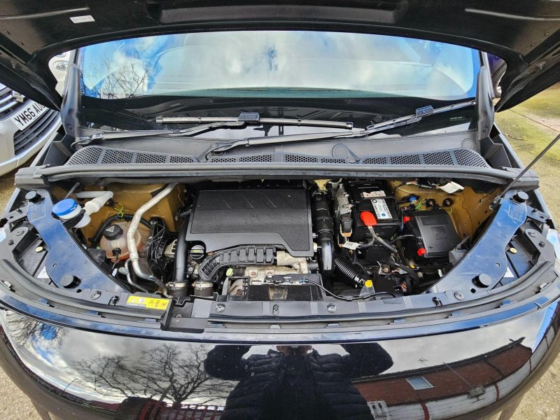 VAUXHALL COMBO LIFE