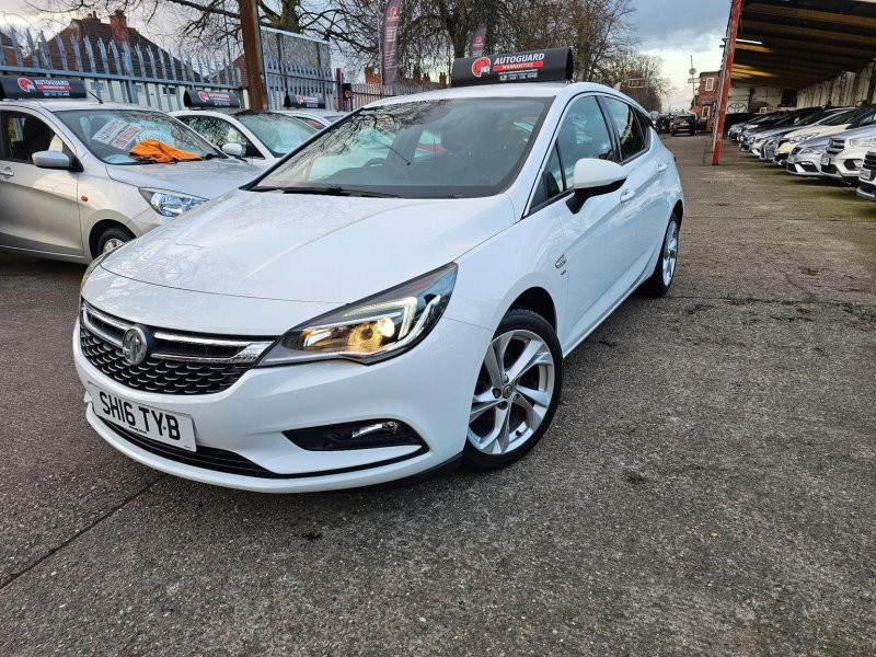 VAUXHALL ASTRA