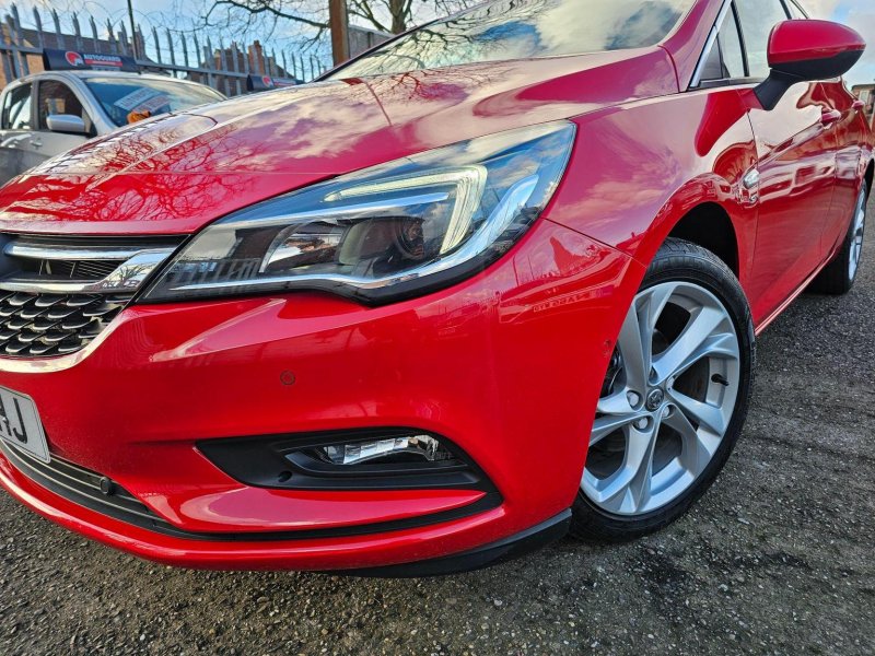 VAUXHALL ASTRA