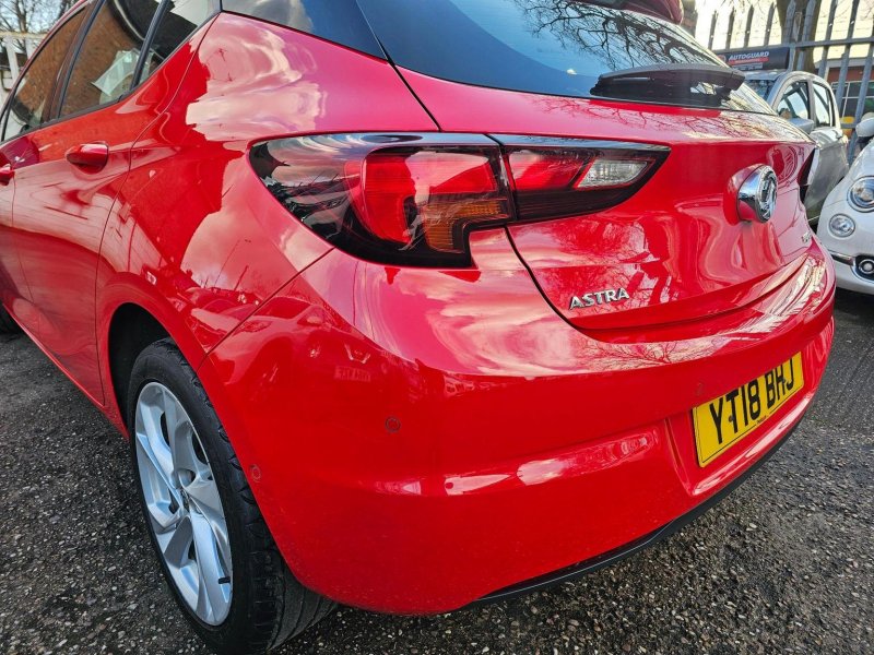 VAUXHALL ASTRA