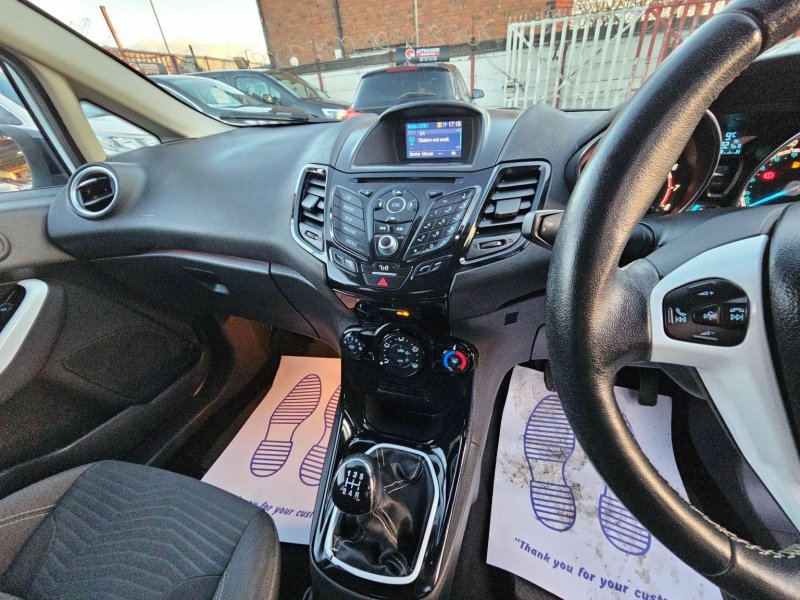 FORD FIESTA