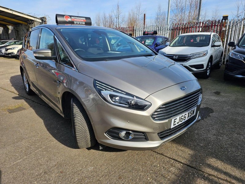 FORD S-MAX
