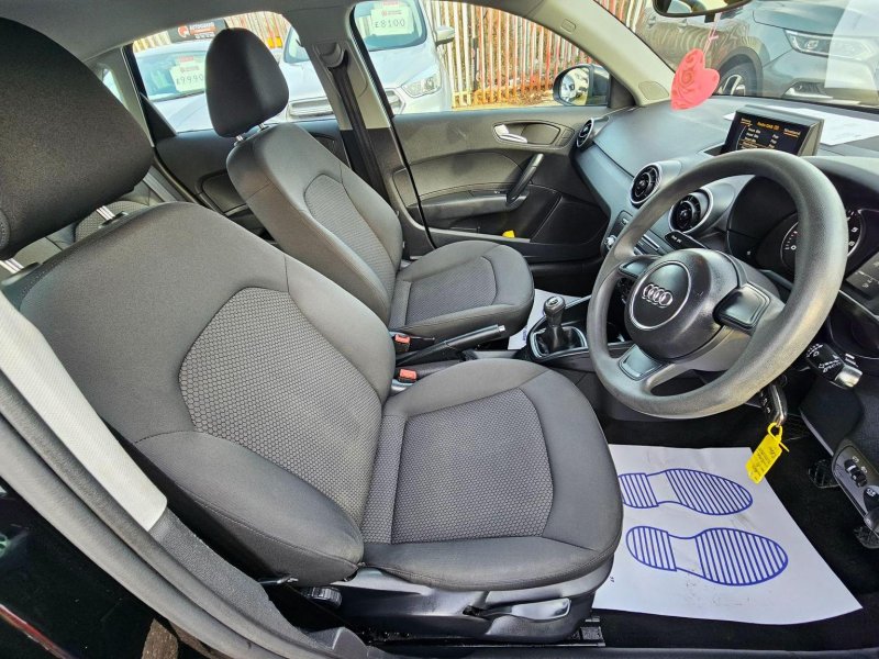 AUDI A1