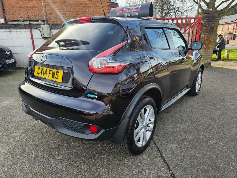NISSAN JUKE
