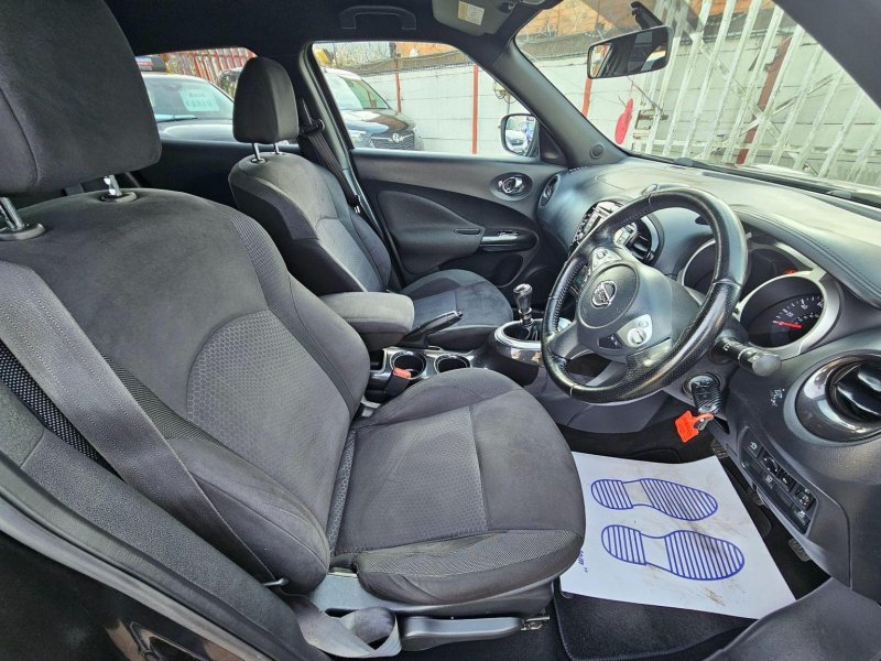 NISSAN JUKE