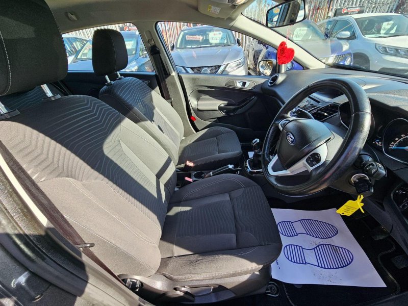 FORD FIESTA