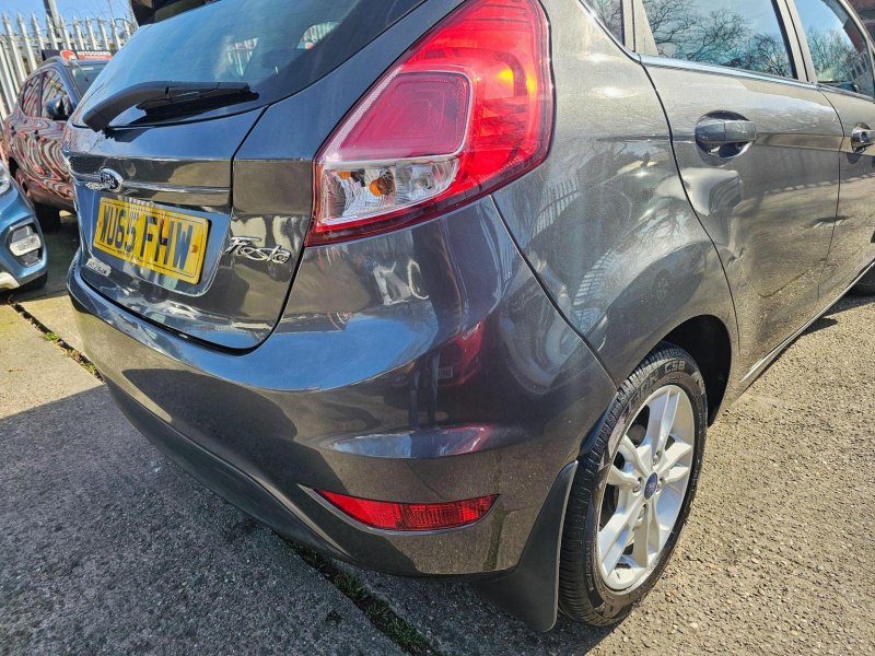FORD FIESTA