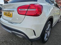 MERCEDES-BENZ GLA CLASS