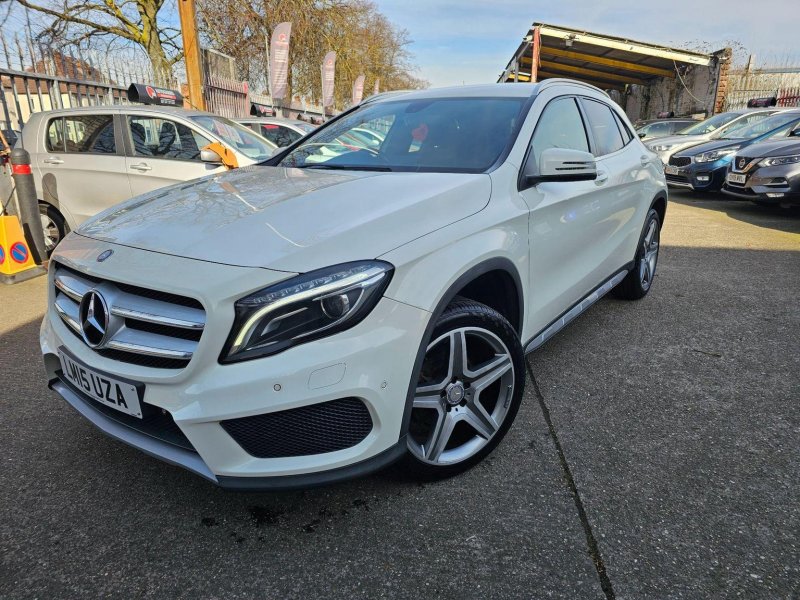 MERCEDES-BENZ GLA CLASS