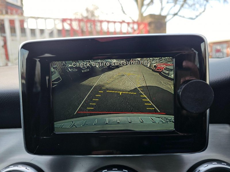 MERCEDES-BENZ GLA CLASS