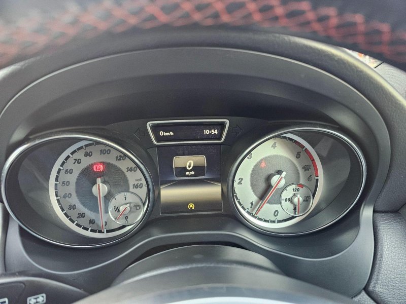 MERCEDES-BENZ GLA CLASS