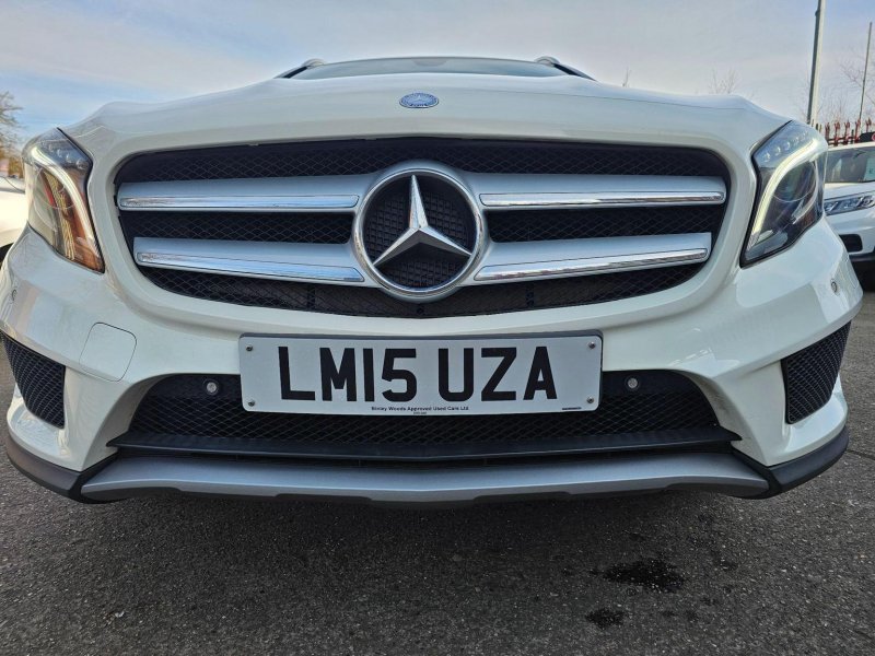 MERCEDES-BENZ GLA CLASS