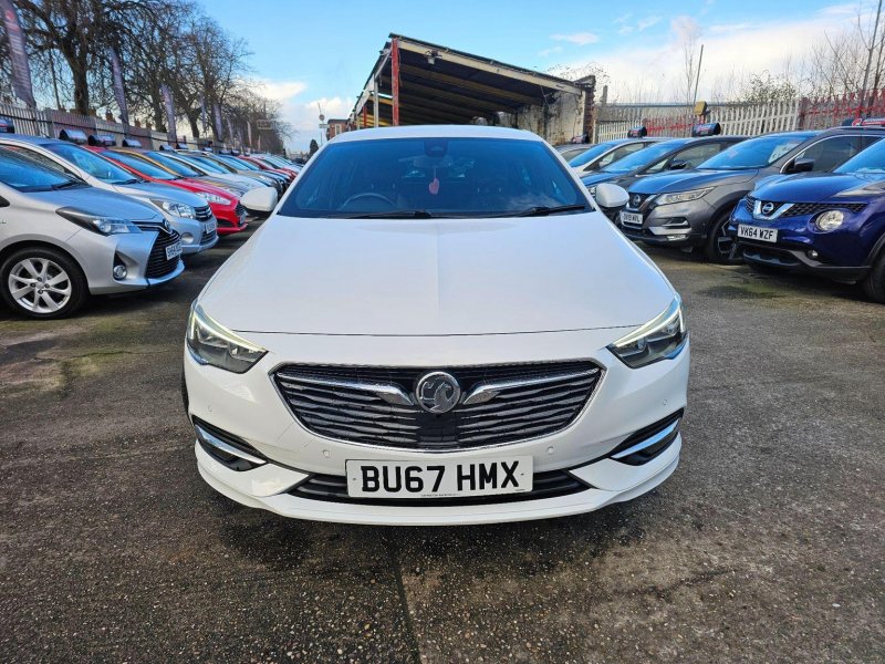VAUXHALL INSIGNIA