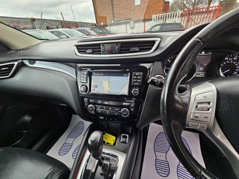 NISSAN QASHQAI