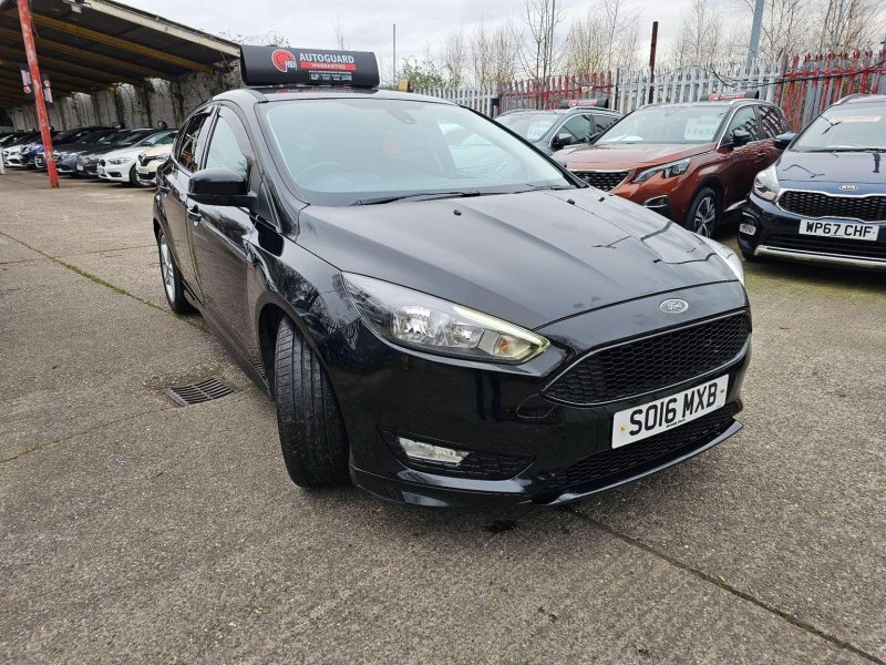 FORD FOCUS