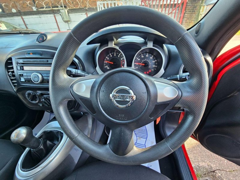 NISSAN JUKE