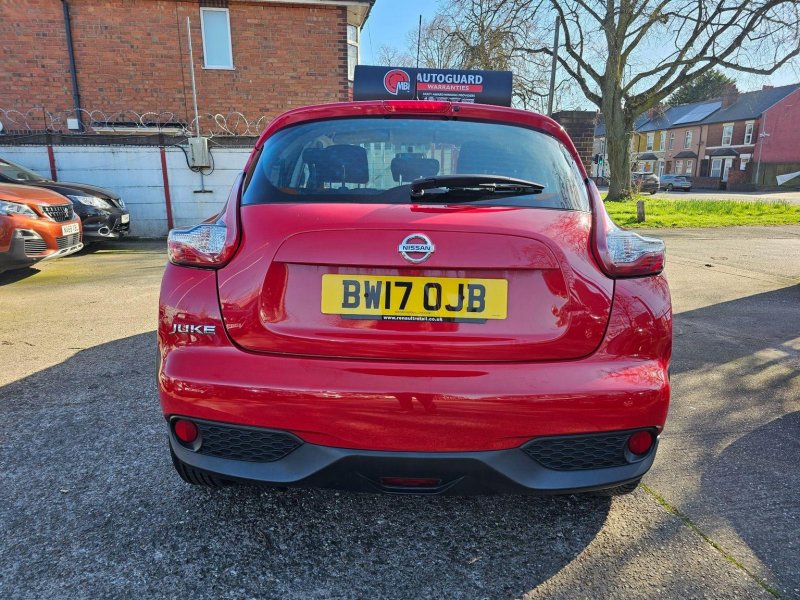 NISSAN JUKE