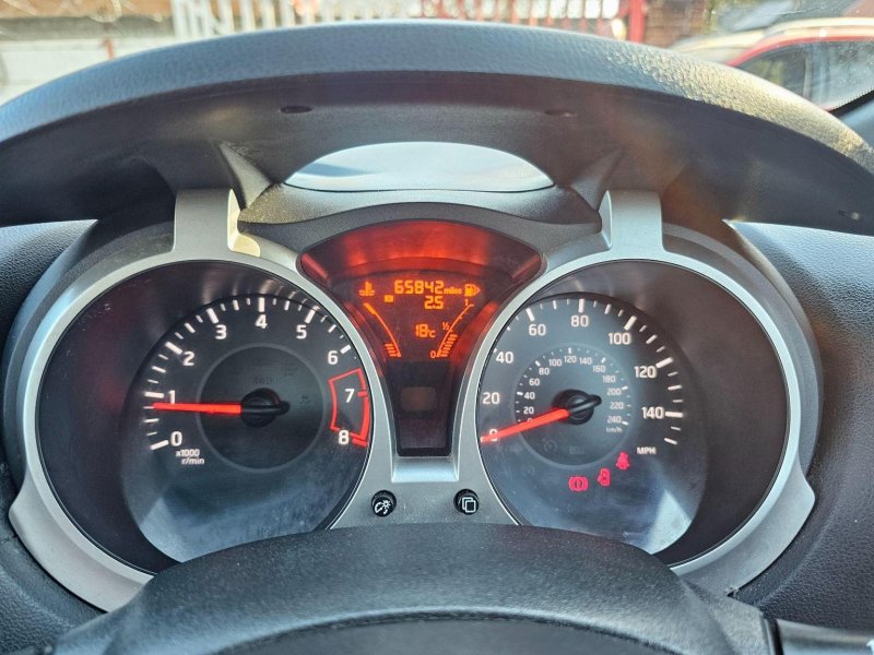 NISSAN JUKE