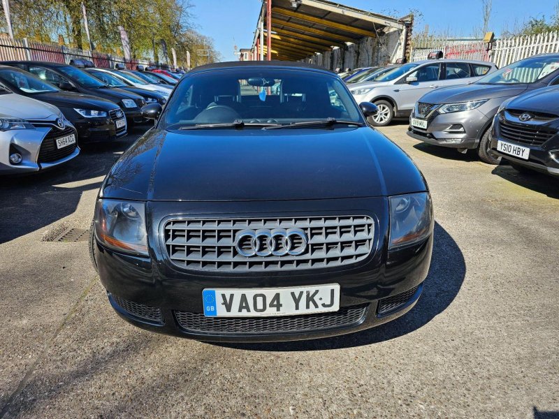 AUDI TT