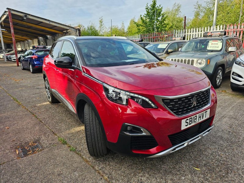 PEUGEOT 3008